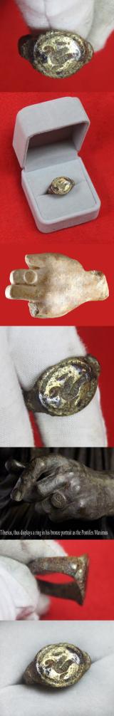 Original Roman Empire period, Copper Alloy, 2nd Century Signet Ring with Engraved Bird