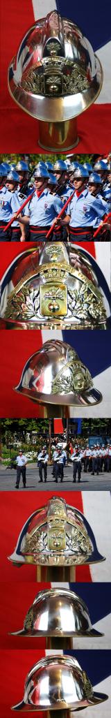 Antique Sapeurs Pompiers French Firefighter Helmet Brass and Nickel Plated, with Original Liner and Chin Strap In Excellent Condition. Early 20th Century Pattern