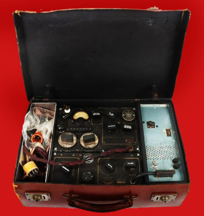 A Fabulous And Incredibly Rare Museum Piece. An Original WW2 SOE {Special Operations Executive} Secret Espionage Agent's Suitcase Radio Transmitter & Reciever of an Agent of the Secret Army 1942/3 Issue