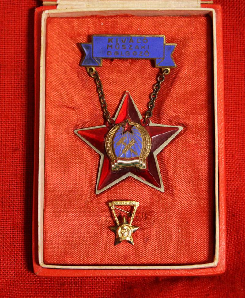 Most Attractive, Cased, Warsaw Pact, Cold War Communist, Red Star, 'Outstanding Workers Medal'