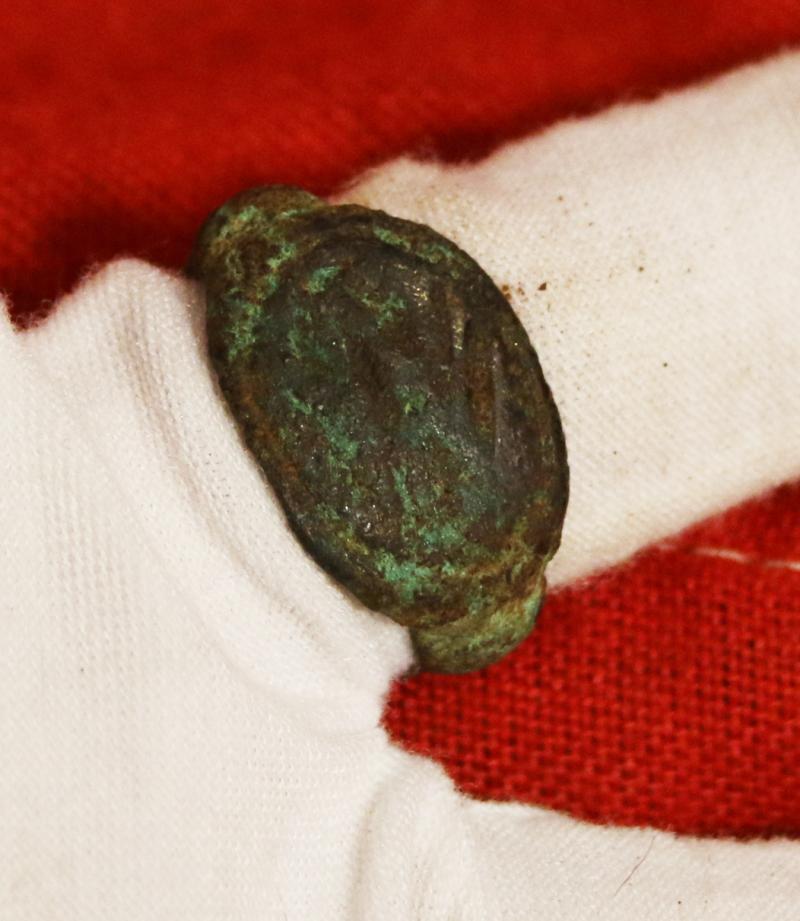 A Beautiful Original Roman 1st to 2nd Century A.D. Modius or Fire Alter Status Seal Ring. Worn From The Reigns Of Emperor Augustus Through To Emperor Flavian. Recovered at a Dig in the 1830's by Hadrian's Wall, by the 10th Duke of Hamilton
